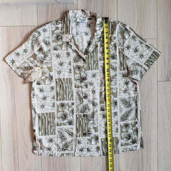 VTG Teddi Shirt Womens L Green Button Down Long Tailored Oversized Classic Crop - Picture 8 of 14